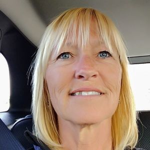 Meet your Posher, Linda